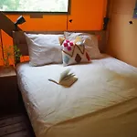 Rcn La Ferme Du Latois 4*