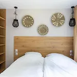 Campsite Rcn La Ferme Du Latois Coex