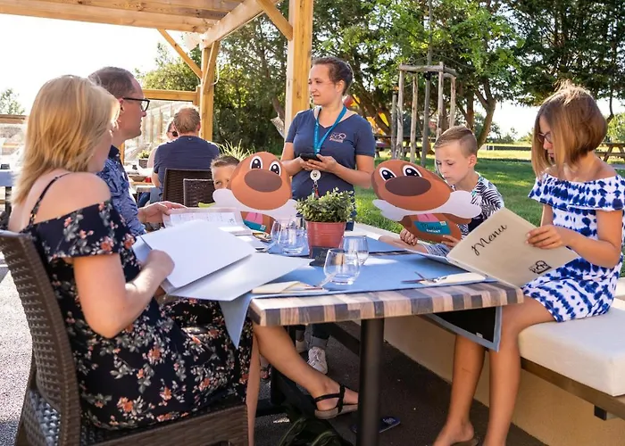Rcn La Ferme Du Latois Kemping Coëx